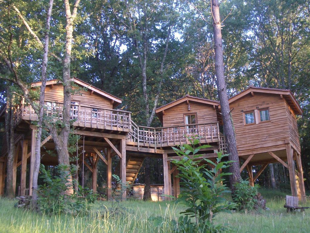 Les Cabanes Du Tertre Urval Екстер'єр фото